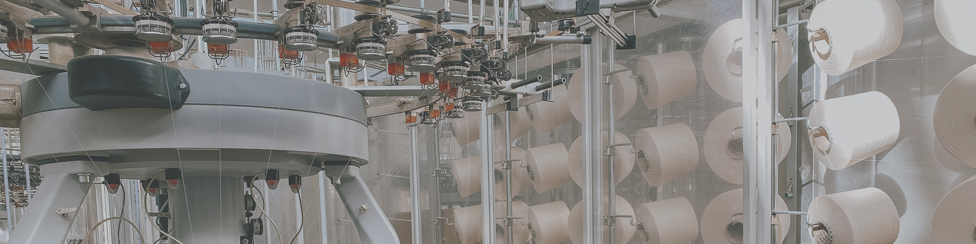 Nähmaschine in der Strickerei in Bodelshausen