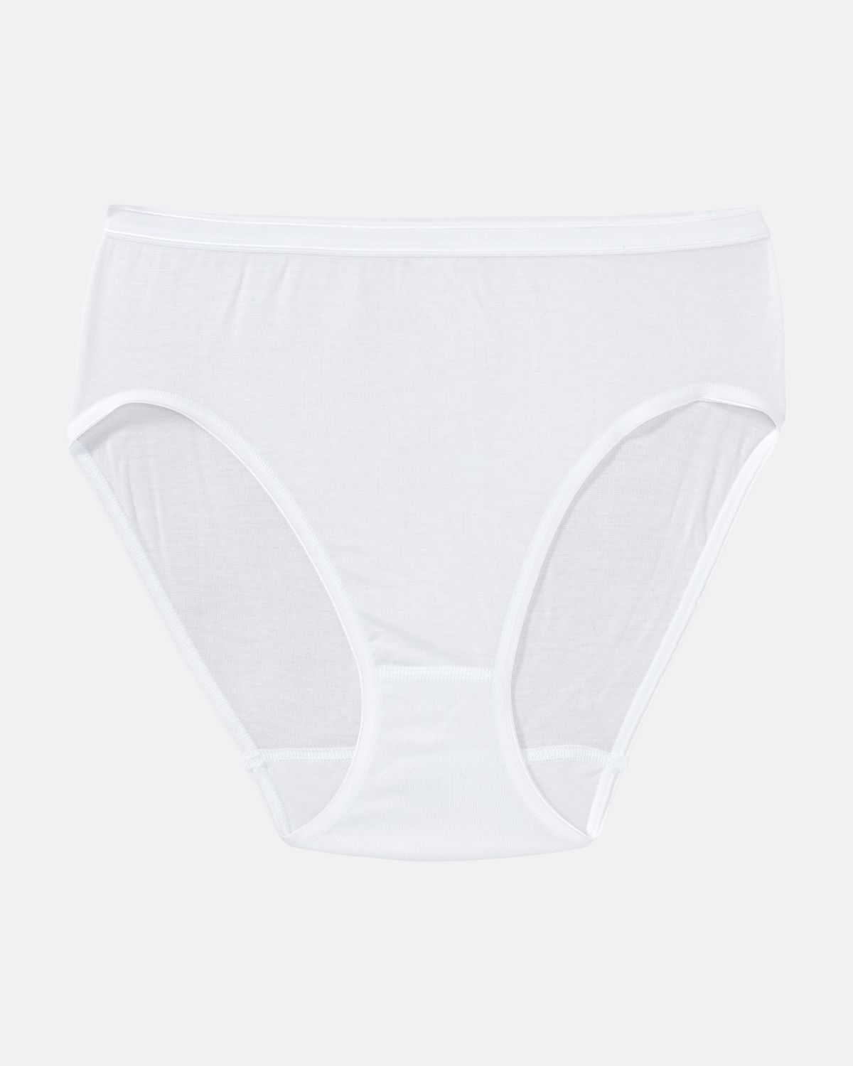 Hüftslip in weiß aus der Serie Nadine, flach auf einer Oberfläche liegend.