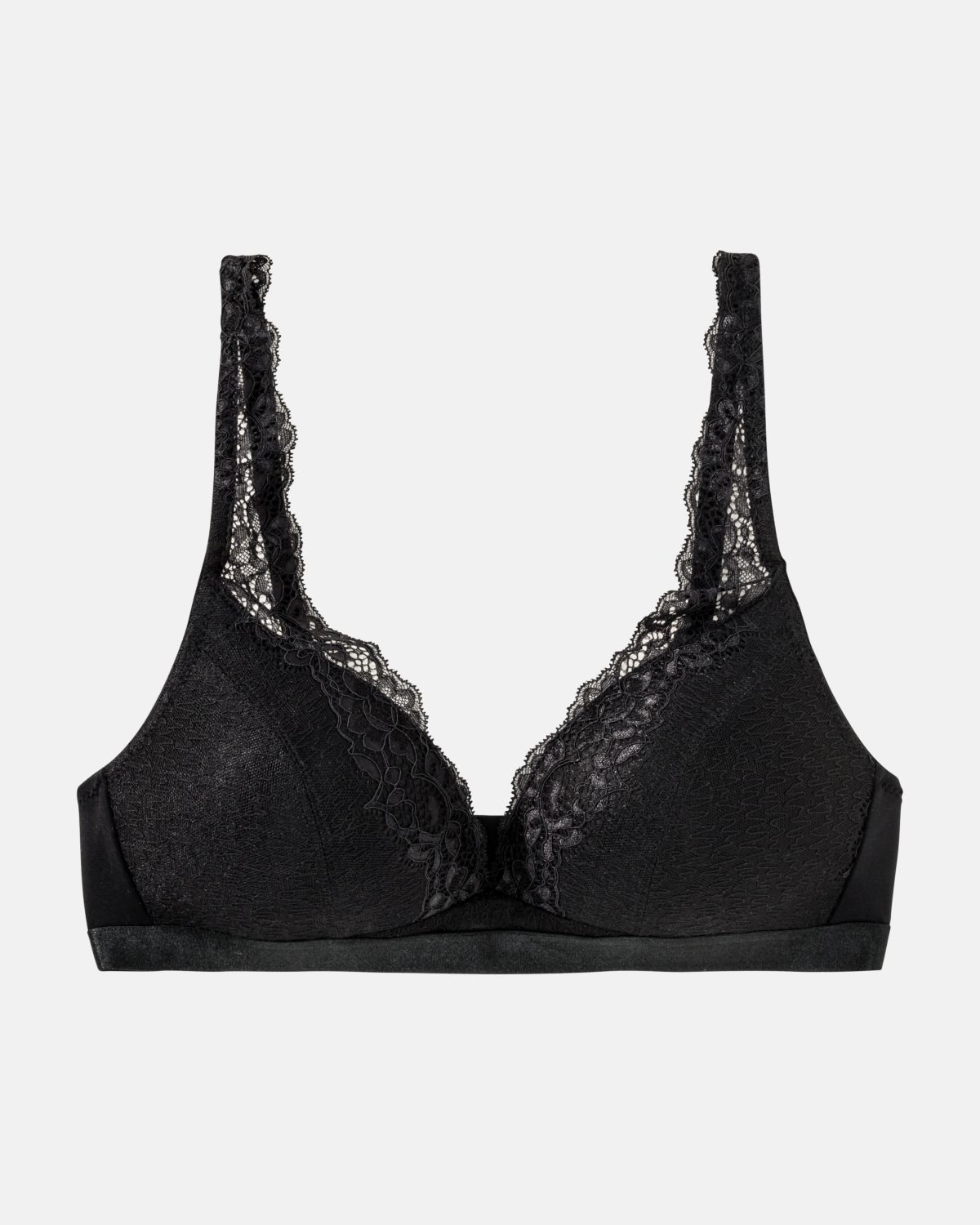 Schalen BH Triangle in schwarz aus der Serie Priscilla, flach auf einer Oberfläche liegend.