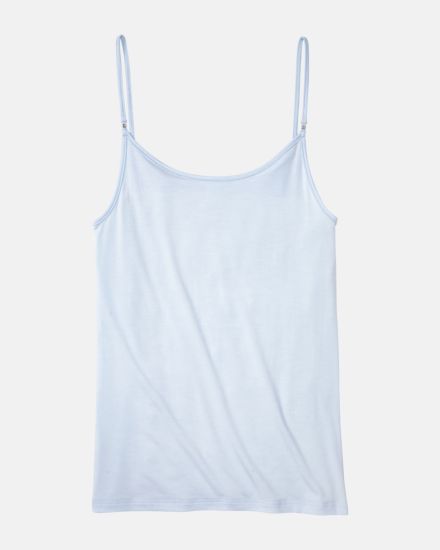 Hemd in aquamarin aus der Serie Sensuelle, flach auf einer Oberfläche liegend.