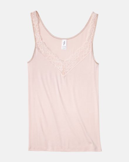 Achselhemd in lychee aus der Serie Sensuelle Lace, flach auf einer Oberfläche liegend.