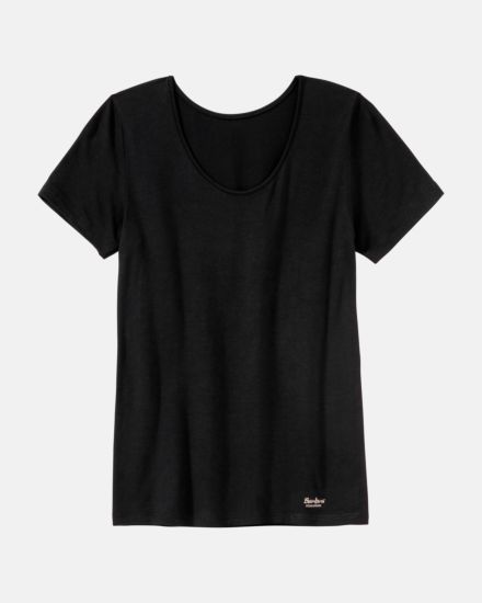 Hemd 1/4 Arm in schwarz aus der Serie Swenja, flach auf einer Oberfläche liegend.