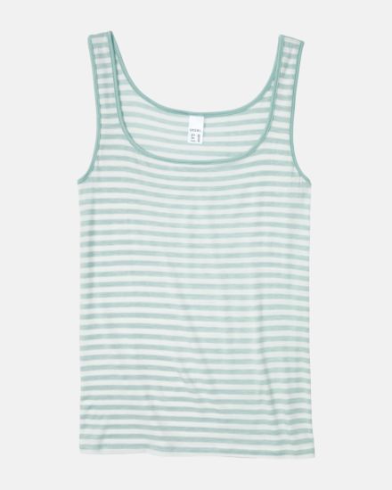 Achselhemd in minze / off white aus der Serie Regina, flach auf einer Oberfläche liegend.