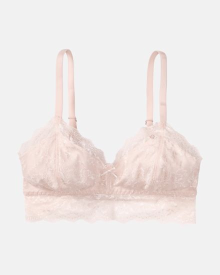 Bralette in lychee aus der Serie Lacy, flach auf einer Oberfläche liegend.