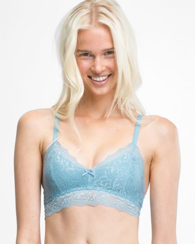 Model trägt Bralette in shark aus der Serie Lacy, Ansicht von vorne.