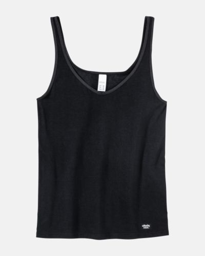 Trägerhemd in schwarz aus der Serie Softfeeling, flach auf einer Oberfläche liegend.