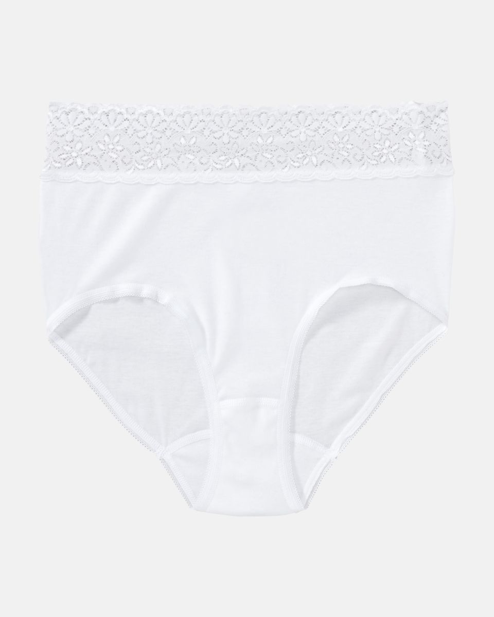 Taillenslip in weiß aus der Serie Natalie, flach auf einer Oberfläche liegend.