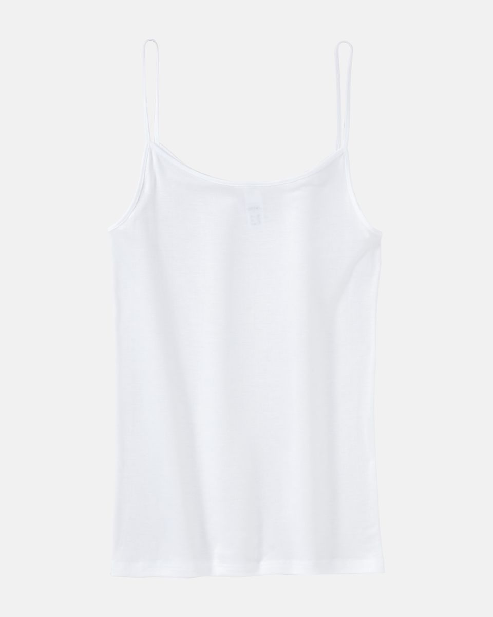 Hemd in weiß aus der Serie Nadine, flach auf einer Oberfläche liegend.