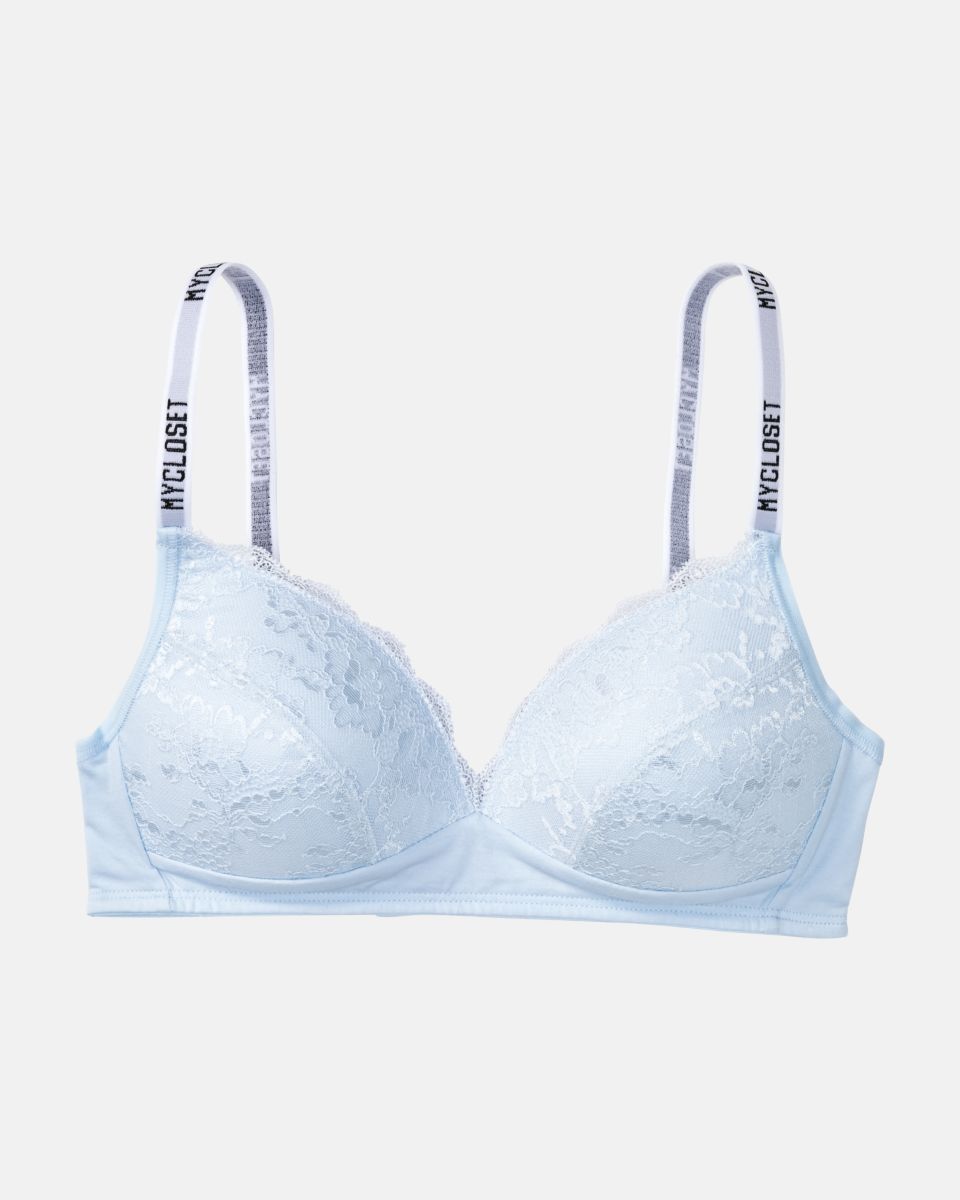 Schalen BH Triangle in aquamarin aus der Serie Logo Lover, flach auf einer Oberfläche liegend.