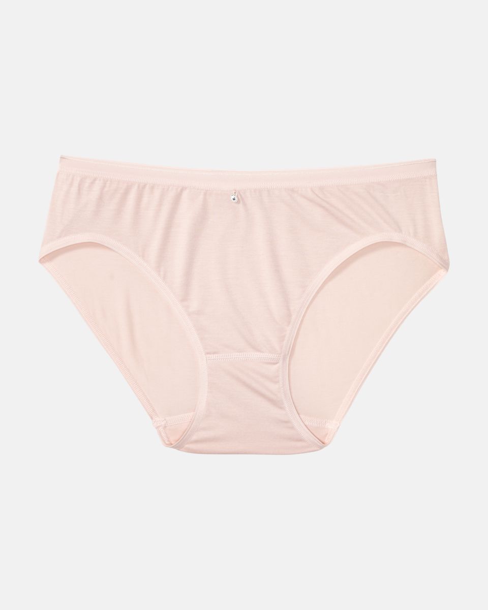 Minislip in lychee aus der Serie Sensuelle, flach auf einer Oberfläche liegend.