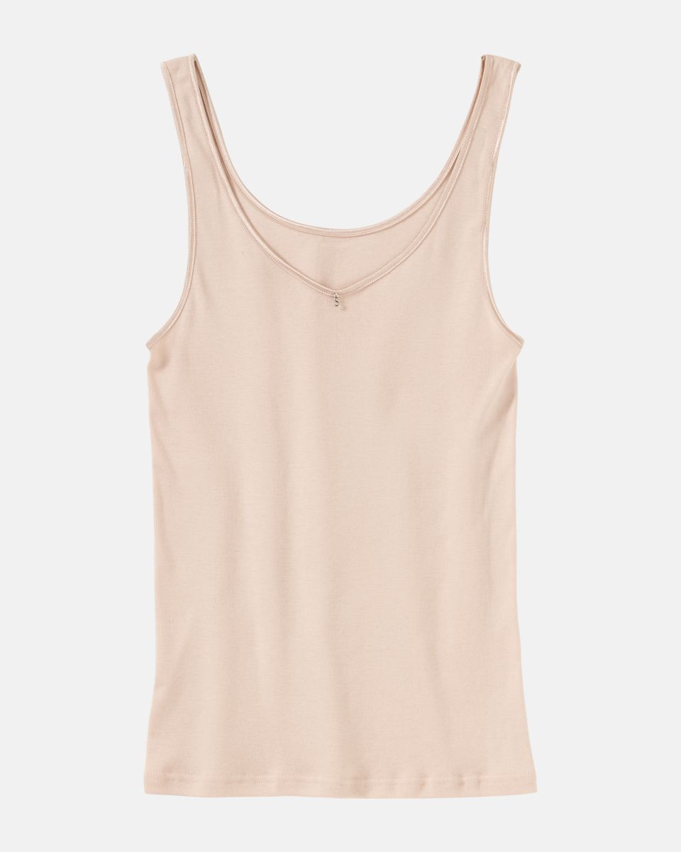 Achselhemd in honey aus der Serie Silke, flach auf einer Oberfläche liegend.