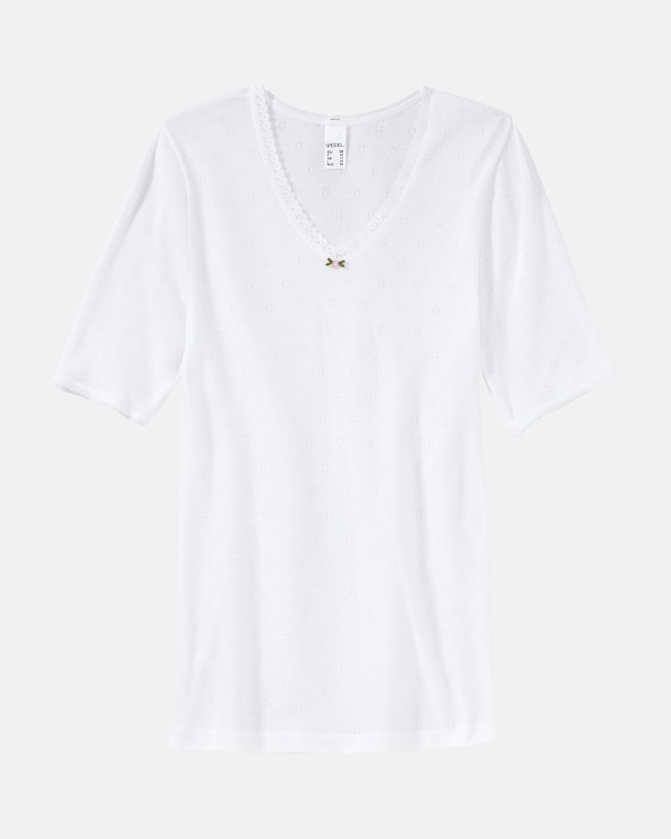 Spencer 1/4 Arm in weiß aus der Serie Nina, flach auf einer Oberfläche liegend.