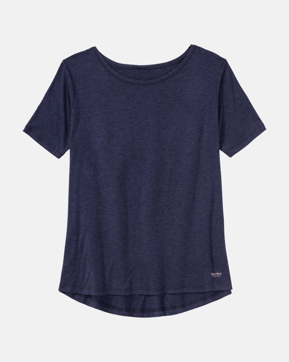 Shirt 1/2 Arm in blueberry mélé aus der Serie Stephanie, flach auf einer Oberfläche liegend.