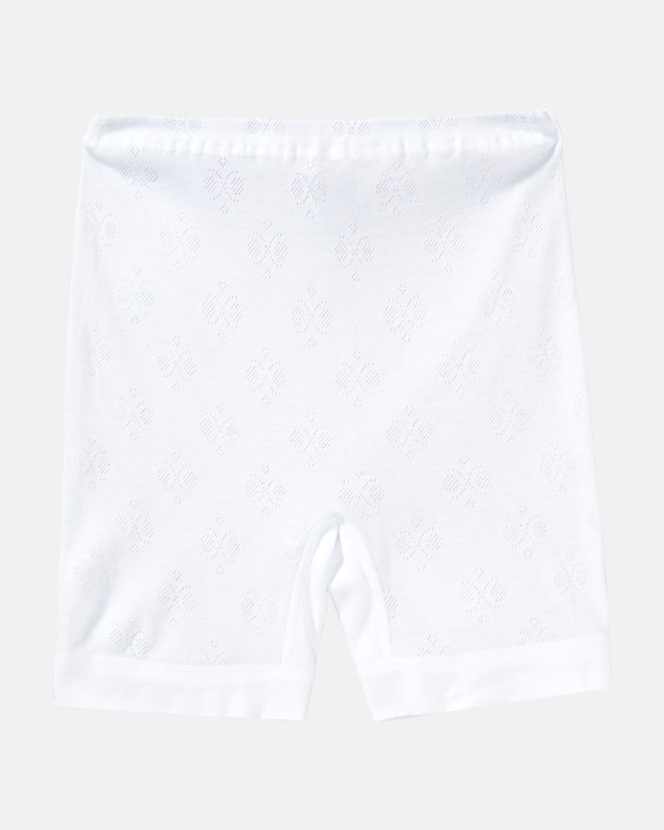 Langbeinschlüpfer in weiß aus der Serie Nora, flach auf einer Oberfläche liegend.