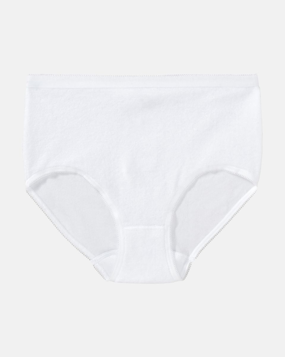 Hüftslip in weiß aus der Serie Britta, flach auf einer Oberfläche liegend.