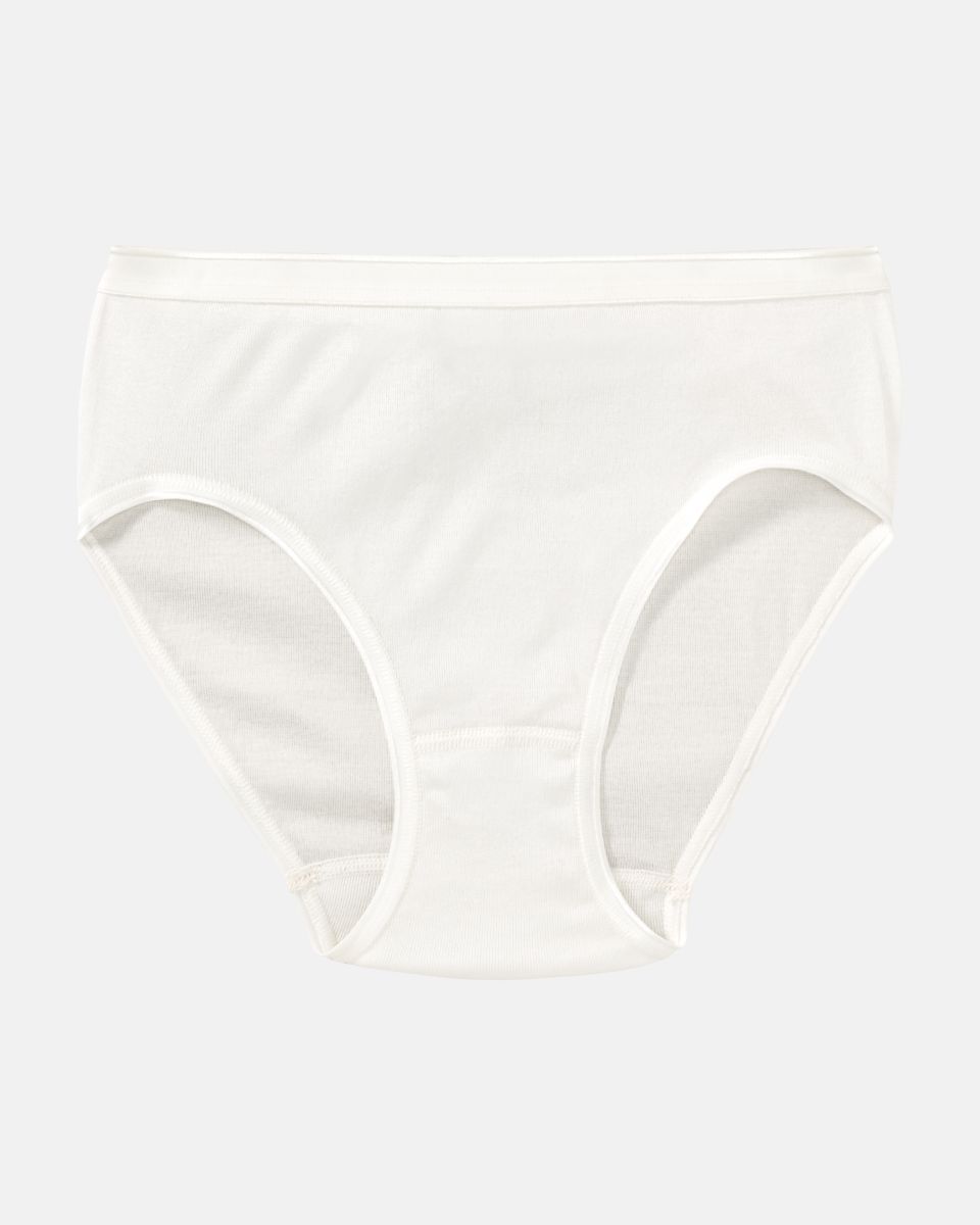 Hüftslip in elfenbein aus der Serie Nele, flach auf einer Oberfläche liegend.