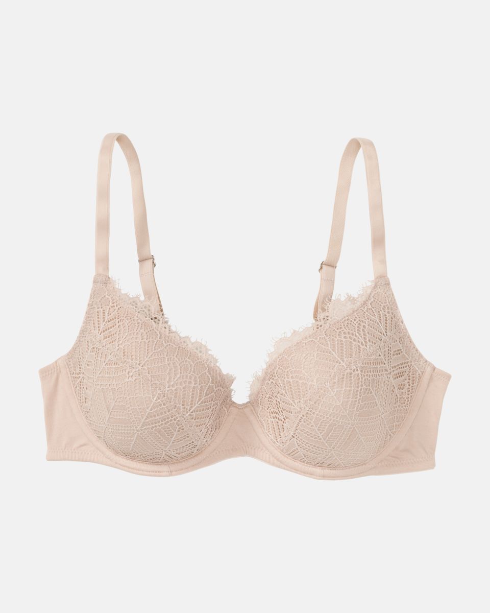 Schalen BH mit Bügel in cashew aus der Serie Ronja, flach auf einer Oberfläche liegend.