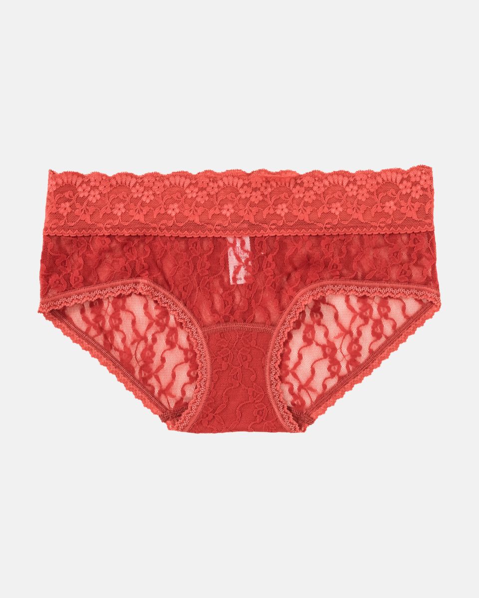 Low Hip in pepper aus der Serie Lacy, flach auf einer Oberfläche liegend.