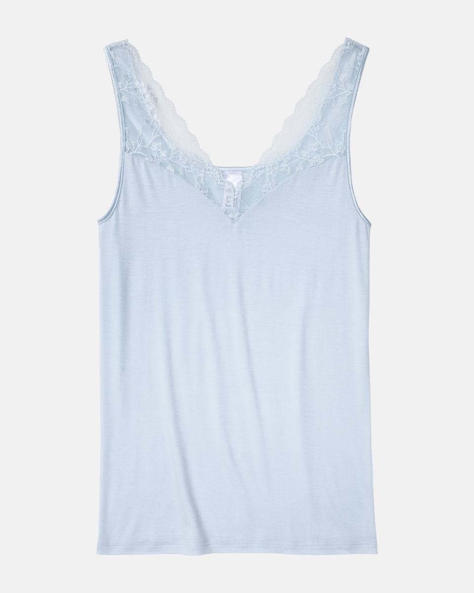 Achselhemd in aquamarin aus der Serie Romy, flach auf einer Oberfläche liegend.